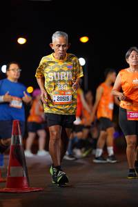 BIB: 413, 20515, 256
                            <button type="button" onclick="openModal(20766514)" class="btn btn-primary btn-sm float-right btn-popup" data-toggle="modal" data-target=".modal-high-quality">
                        <i class="fas fa-shopping-cart"></i> Add to Cart
                    </button>
                                            <button type="button" onclick="isThisMe(20766514, true)" class="btn btn-success btn-sm float-right btn-popup btn-isme hidden" data-toggle="tooltip" data-placement="bottom" title="นี่คือรูปของคุณใช่ไหม คลิกที่นี่เพื่อเอาเข้าอัลบั้ม">
                        <i class="fas fa-plus"></i> Add to album
                    </button>
                    <button type="button" onclick="isThisMe(20766514, false)" class="btn btn-warning btn-sm float-right btn-popup btn-isnotme hidden">
                        <i class="fas fa-ban"></i> Remove from album
                    </button>