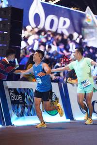 BIB: 5855, 000, 41844
                            <button type="button" onclick="openModal(21526741)" class="btn btn-primary btn-sm float-right btn-popup" data-toggle="modal" data-target=".modal-high-quality">
                        <i class="fas fa-shopping-cart"></i> Add to Cart
                    </button>
                                            <button type="button" onclick="isThisMe(21526741, true)" class="btn btn-success btn-sm float-right btn-popup btn-isme hidden" data-toggle="tooltip" data-placement="bottom" title="นี่คือรูปของคุณใช่ไหม คลิกที่นี่เพื่อเอาเข้าอัลบั้ม">
                        <i class="fas fa-plus"></i> Add to album
                    </button>
                    <button type="button" onclick="isThisMe(21526741, false)" class="btn btn-warning btn-sm float-right btn-popup btn-isnotme hidden">
                        <i class="fas fa-ban"></i> Remove from album
                    </button>