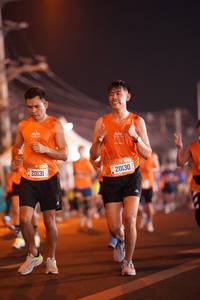 BIB: 20131, 20130
                            <button type="button" onclick="openModal(21500287)" class="btn btn-primary btn-sm float-right btn-popup" data-toggle="modal" data-target=".modal-high-quality">
                        <i class="fas fa-shopping-cart"></i> Add to Cart
                    </button>
                                            <button type="button" onclick="isThisMe(21500287, true)" class="btn btn-success btn-sm float-right btn-popup btn-isme hidden" data-toggle="tooltip" data-placement="bottom" title="นี่คือรูปของคุณใช่ไหม คลิกที่นี่เพื่อเอาเข้าอัลบั้ม">
                        <i class="fas fa-plus"></i> Add to album
                    </button>
                    <button type="button" onclick="isThisMe(21500287, false)" class="btn btn-warning btn-sm float-right btn-popup btn-isnotme hidden">
                        <i class="fas fa-ban"></i> Remove from album
                    </button>