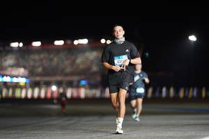 BIB: 4326
                            <button type="button" onclick="openModal(20931780)" class="btn btn-primary btn-sm float-right btn-popup" data-toggle="modal" data-target=".modal-high-quality">
                        <i class="fas fa-shopping-cart"></i> Add to Cart
                    </button>
                                            <button type="button" onclick="isThisMe(20931780, true)" class="btn btn-success btn-sm float-right btn-popup btn-isme hidden" data-toggle="tooltip" data-placement="bottom" title="นี่คือรูปของคุณใช่ไหม คลิกที่นี่เพื่อเอาเข้าอัลบั้ม">
                        <i class="fas fa-plus"></i> Add to album
                    </button>
                    <button type="button" onclick="isThisMe(20931780, false)" class="btn btn-warning btn-sm float-right btn-popup btn-isnotme hidden">
                        <i class="fas fa-ban"></i> Remove from album
                    </button>