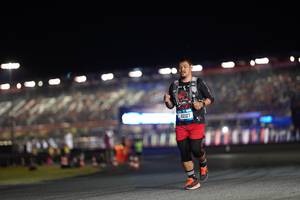 BIB: 240, 42127
                            <button type="button" onclick="openModal(20933127)" class="btn btn-primary btn-sm float-right btn-popup" data-toggle="modal" data-target=".modal-high-quality">
                        <i class="fas fa-shopping-cart"></i> Add to Cart
                    </button>
                                            <button type="button" onclick="isThisMe(20933127, true)" class="btn btn-success btn-sm float-right btn-popup btn-isme hidden" data-toggle="tooltip" data-placement="bottom" title="นี่คือรูปของคุณใช่ไหม คลิกที่นี่เพื่อเอาเข้าอัลบั้ม">
                        <i class="fas fa-plus"></i> Add to album
                    </button>
                    <button type="button" onclick="isThisMe(20933127, false)" class="btn btn-warning btn-sm float-right btn-popup btn-isnotme hidden">
                        <i class="fas fa-ban"></i> Remove from album
                    </button>