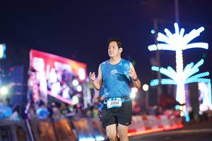 BIB: 44104
                            <button type="button" onclick="openModal(21465568)" class="btn btn-primary btn-sm float-right btn-popup" data-toggle="modal" data-target=".modal-high-quality">
                        <i class="fas fa-shopping-cart"></i> Add to Cart
                    </button>
                                            <button type="button" onclick="isThisMe(21465568, true)" class="btn btn-success btn-sm float-right btn-popup btn-isme hidden" data-toggle="tooltip" data-placement="bottom" title="นี่คือรูปของคุณใช่ไหม คลิกที่นี่เพื่อเอาเข้าอัลบั้ม">
                        <i class="fas fa-plus"></i> Add to album
                    </button>
                    <button type="button" onclick="isThisMe(21465568, false)" class="btn btn-warning btn-sm float-right btn-popup btn-isnotme hidden">
                        <i class="fas fa-ban"></i> Remove from album
                    </button>