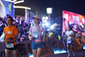 BIB: 100, 40920, 46014
                            <button type="button" onclick="openModal(21448984)" class="btn btn-primary btn-sm float-right btn-popup" data-toggle="modal" data-target=".modal-high-quality">
                        <i class="fas fa-shopping-cart"></i> Add to Cart
                    </button>
                                            <button type="button" onclick="isThisMe(21448984, true)" class="btn btn-success btn-sm float-right btn-popup btn-isme hidden" data-toggle="tooltip" data-placement="bottom" title="นี่คือรูปของคุณใช่ไหม คลิกที่นี่เพื่อเอาเข้าอัลบั้ม">
                        <i class="fas fa-plus"></i> Add to album
                    </button>
                    <button type="button" onclick="isThisMe(21448984, false)" class="btn btn-warning btn-sm float-right btn-popup btn-isnotme hidden">
                        <i class="fas fa-ban"></i> Remove from album
                    </button>