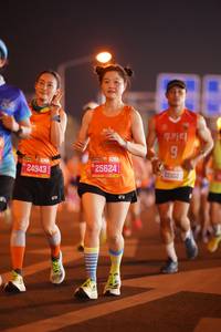 BIB: 24943, 25624, 20122
                            <button type="button" onclick="openModal(21498687)" class="btn btn-primary btn-sm float-right btn-popup" data-toggle="modal" data-target=".modal-high-quality">
                        <i class="fas fa-shopping-cart"></i> Add to Cart
                    </button>
                                            <button type="button" onclick="isThisMe(21498687, true)" class="btn btn-success btn-sm float-right btn-popup btn-isme hidden" data-toggle="tooltip" data-placement="bottom" title="นี่คือรูปของคุณใช่ไหม คลิกที่นี่เพื่อเอาเข้าอัลบั้ม">
                        <i class="fas fa-plus"></i> Add to album
                    </button>
                    <button type="button" onclick="isThisMe(21498687, false)" class="btn btn-warning btn-sm float-right btn-popup btn-isnotme hidden">
                        <i class="fas fa-ban"></i> Remove from album
                    </button>