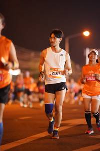 BIB: 24317, 26639
                            <button type="button" onclick="openModal(21499774)" class="btn btn-primary btn-sm float-right btn-popup" data-toggle="modal" data-target=".modal-high-quality">
                        <i class="fas fa-shopping-cart"></i> Add to Cart
                    </button>
                                            <button type="button" onclick="isThisMe(21499774, true)" class="btn btn-success btn-sm float-right btn-popup btn-isme hidden" data-toggle="tooltip" data-placement="bottom" title="นี่คือรูปของคุณใช่ไหม คลิกที่นี่เพื่อเอาเข้าอัลบั้ม">
                        <i class="fas fa-plus"></i> Add to album
                    </button>
                    <button type="button" onclick="isThisMe(21499774, false)" class="btn btn-warning btn-sm float-right btn-popup btn-isnotme hidden">
                        <i class="fas fa-ban"></i> Remove from album
                    </button>