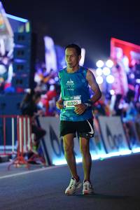 BIB: 7621, 41029, 227
                            <button type="button" onclick="openModal(21358852)" class="btn btn-primary btn-sm float-right btn-popup" data-toggle="modal" data-target=".modal-high-quality">
                        <i class="fas fa-shopping-cart"></i> Add to Cart
                    </button>
                                            <button type="button" onclick="isThisMe(21358852, true)" class="btn btn-success btn-sm float-right btn-popup btn-isme hidden" data-toggle="tooltip" data-placement="bottom" title="นี่คือรูปของคุณใช่ไหม คลิกที่นี่เพื่อเอาเข้าอัลบั้ม">
                        <i class="fas fa-plus"></i> Add to album
                    </button>
                    <button type="button" onclick="isThisMe(21358852, false)" class="btn btn-warning btn-sm float-right btn-popup btn-isnotme hidden">
                        <i class="fas fa-ban"></i> Remove from album
                    </button>