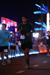 BIB: 4100
                            <button type="button" onclick="openModal(21365220)" class="btn btn-primary btn-sm float-right btn-popup" data-toggle="modal" data-target=".modal-high-quality">
                        <i class="fas fa-shopping-cart"></i> Add to Cart
                    </button>
                                            <button type="button" onclick="isThisMe(21365220, true)" class="btn btn-success btn-sm float-right btn-popup btn-isme hidden" data-toggle="tooltip" data-placement="bottom" title="นี่คือรูปของคุณใช่ไหม คลิกที่นี่เพื่อเอาเข้าอัลบั้ม">
                        <i class="fas fa-plus"></i> Add to album
                    </button>
                    <button type="button" onclick="isThisMe(21365220, false)" class="btn btn-warning btn-sm float-right btn-popup btn-isnotme hidden">
                        <i class="fas fa-ban"></i> Remove from album
                    </button>