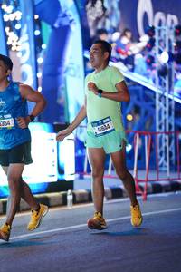 BIB: 364, 41844
                            <button type="button" onclick="openModal(21360081)" class="btn btn-primary btn-sm float-right btn-popup" data-toggle="modal" data-target=".modal-high-quality">
                        <i class="fas fa-shopping-cart"></i> Add to Cart
                    </button>
                                            <button type="button" onclick="isThisMe(21360081, true)" class="btn btn-success btn-sm float-right btn-popup btn-isme hidden" data-toggle="tooltip" data-placement="bottom" title="นี่คือรูปของคุณใช่ไหม คลิกที่นี่เพื่อเอาเข้าอัลบั้ม">
                        <i class="fas fa-plus"></i> Add to album
                    </button>
                    <button type="button" onclick="isThisMe(21360081, false)" class="btn btn-warning btn-sm float-right btn-popup btn-isnotme hidden">
                        <i class="fas fa-ban"></i> Remove from album
                    </button>