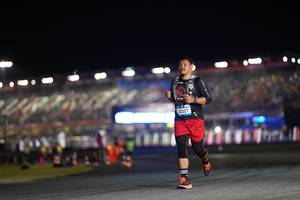 BIB: 42127
                            <button type="button" onclick="openModal(20933113)" class="btn btn-primary btn-sm float-right btn-popup" data-toggle="modal" data-target=".modal-high-quality">
                        <i class="fas fa-shopping-cart"></i> Add to Cart
                    </button>
                                            <button type="button" onclick="isThisMe(20933113, true)" class="btn btn-success btn-sm float-right btn-popup btn-isme hidden" data-toggle="tooltip" data-placement="bottom" title="นี่คือรูปของคุณใช่ไหม คลิกที่นี่เพื่อเอาเข้าอัลบั้ม">
                        <i class="fas fa-plus"></i> Add to album
                    </button>
                    <button type="button" onclick="isThisMe(20933113, false)" class="btn btn-warning btn-sm float-right btn-popup btn-isnotme hidden">
                        <i class="fas fa-ban"></i> Remove from album
                    </button>