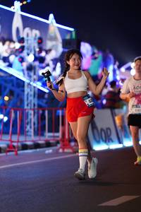 BIB: 414
                            <button type="button" onclick="openModal(21360951)" class="btn btn-primary btn-sm float-right btn-popup" data-toggle="modal" data-target=".modal-high-quality">
                        <i class="fas fa-shopping-cart"></i> Add to Cart
                    </button>
                                            <button type="button" onclick="isThisMe(21360951, true)" class="btn btn-success btn-sm float-right btn-popup btn-isme hidden" data-toggle="tooltip" data-placement="bottom" title="นี่คือรูปของคุณใช่ไหม คลิกที่นี่เพื่อเอาเข้าอัลบั้ม">
                        <i class="fas fa-plus"></i> Add to album
                    </button>
                    <button type="button" onclick="isThisMe(21360951, false)" class="btn btn-warning btn-sm float-right btn-popup btn-isnotme hidden">
                        <i class="fas fa-ban"></i> Remove from album
                    </button>