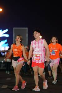 BIB: 25186, 27262, 2695
                            <button type="button" onclick="openModal(21434607)" class="btn btn-primary btn-sm float-right btn-popup" data-toggle="modal" data-target=".modal-high-quality">
                        <i class="fas fa-shopping-cart"></i> Add to Cart
                    </button>
                                            <button type="button" onclick="isThisMe(21434607, true)" class="btn btn-success btn-sm float-right btn-popup btn-isme hidden" data-toggle="tooltip" data-placement="bottom" title="นี่คือรูปของคุณใช่ไหม คลิกที่นี่เพื่อเอาเข้าอัลบั้ม">
                        <i class="fas fa-plus"></i> Add to album
                    </button>
                    <button type="button" onclick="isThisMe(21434607, false)" class="btn btn-warning btn-sm float-right btn-popup btn-isnotme hidden">
                        <i class="fas fa-ban"></i> Remove from album
                    </button>