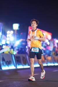 BIB: 185, 80401
                            <button type="button" onclick="openModal(21489171)" class="btn btn-primary btn-sm float-right btn-popup" data-toggle="modal" data-target=".modal-high-quality">
                        <i class="fas fa-shopping-cart"></i> Add to Cart
                    </button>
                                            <button type="button" onclick="isThisMe(21489171, true)" class="btn btn-success btn-sm float-right btn-popup btn-isme hidden" data-toggle="tooltip" data-placement="bottom" title="นี่คือรูปของคุณใช่ไหม คลิกที่นี่เพื่อเอาเข้าอัลบั้ม">
                        <i class="fas fa-plus"></i> Add to album
                    </button>
                    <button type="button" onclick="isThisMe(21489171, false)" class="btn btn-warning btn-sm float-right btn-popup btn-isnotme hidden">
                        <i class="fas fa-ban"></i> Remove from album
                    </button>