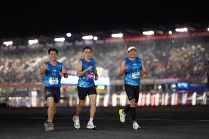 BIB: 7744, 7740, 43030
                            <button type="button" onclick="openModal(20934526)" class="btn btn-primary btn-sm float-right btn-popup" data-toggle="modal" data-target=".modal-high-quality">
                        <i class="fas fa-shopping-cart"></i> Add to Cart
                    </button>
                                            <button type="button" onclick="isThisMe(20934526, true)" class="btn btn-success btn-sm float-right btn-popup btn-isme hidden" data-toggle="tooltip" data-placement="bottom" title="นี่คือรูปของคุณใช่ไหม คลิกที่นี่เพื่อเอาเข้าอัลบั้ม">
                        <i class="fas fa-plus"></i> Add to album
                    </button>
                    <button type="button" onclick="isThisMe(20934526, false)" class="btn btn-warning btn-sm float-right btn-popup btn-isnotme hidden">
                        <i class="fas fa-ban"></i> Remove from album
                    </button>