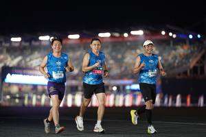 BIB: 77446, 77479, 430
                            <button type="button" onclick="openModal(20935014)" class="btn btn-primary btn-sm float-right btn-popup" data-toggle="modal" data-target=".modal-high-quality">
                        <i class="fas fa-shopping-cart"></i> Add to Cart
                    </button>
                                            <button type="button" onclick="isThisMe(20935014, true)" class="btn btn-success btn-sm float-right btn-popup btn-isme hidden" data-toggle="tooltip" data-placement="bottom" title="นี่คือรูปของคุณใช่ไหม คลิกที่นี่เพื่อเอาเข้าอัลบั้ม">
                        <i class="fas fa-plus"></i> Add to album
                    </button>
                    <button type="button" onclick="isThisMe(20935014, false)" class="btn btn-warning btn-sm float-right btn-popup btn-isnotme hidden">
                        <i class="fas fa-ban"></i> Remove from album
                    </button>