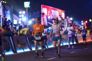 BIB: 100, 40920, 46014
                            <button type="button" onclick="openModal(21448861)" class="btn btn-primary btn-sm float-right btn-popup" data-toggle="modal" data-target=".modal-high-quality">
                        <i class="fas fa-shopping-cart"></i> Add to Cart
                    </button>
                                            <button type="button" onclick="isThisMe(21448861, true)" class="btn btn-success btn-sm float-right btn-popup btn-isme hidden" data-toggle="tooltip" data-placement="bottom" title="นี่คือรูปของคุณใช่ไหม คลิกที่นี่เพื่อเอาเข้าอัลบั้ม">
                        <i class="fas fa-plus"></i> Add to album
                    </button>
                    <button type="button" onclick="isThisMe(21448861, false)" class="btn btn-warning btn-sm float-right btn-popup btn-isnotme hidden">
                        <i class="fas fa-ban"></i> Remove from album
                    </button>