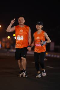 BIB: 30371, 037, 25353
                            <button type="button" onclick="openModal(21440060)" class="btn btn-primary btn-sm float-right btn-popup" data-toggle="modal" data-target=".modal-high-quality">
                        <i class="fas fa-shopping-cart"></i> Add to Cart
                    </button>
                                            <button type="button" onclick="isThisMe(21440060, true)" class="btn btn-success btn-sm float-right btn-popup btn-isme hidden" data-toggle="tooltip" data-placement="bottom" title="นี่คือรูปของคุณใช่ไหม คลิกที่นี่เพื่อเอาเข้าอัลบั้ม">
                        <i class="fas fa-plus"></i> Add to album
                    </button>
                    <button type="button" onclick="isThisMe(21440060, false)" class="btn btn-warning btn-sm float-right btn-popup btn-isnotme hidden">
                        <i class="fas fa-ban"></i> Remove from album
                    </button>