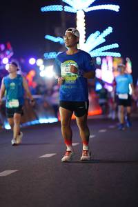 BIB: 432, 42195
                            <button type="button" onclick="openModal(21360767)" class="btn btn-primary btn-sm float-right btn-popup" data-toggle="modal" data-target=".modal-high-quality">
                        <i class="fas fa-shopping-cart"></i> Add to Cart
                    </button>
                                            <button type="button" onclick="isThisMe(21360767, true)" class="btn btn-success btn-sm float-right btn-popup btn-isme hidden" data-toggle="tooltip" data-placement="bottom" title="นี่คือรูปของคุณใช่ไหม คลิกที่นี่เพื่อเอาเข้าอัลบั้ม">
                        <i class="fas fa-plus"></i> Add to album
                    </button>
                    <button type="button" onclick="isThisMe(21360767, false)" class="btn btn-warning btn-sm float-right btn-popup btn-isnotme hidden">
                        <i class="fas fa-ban"></i> Remove from album
                    </button>