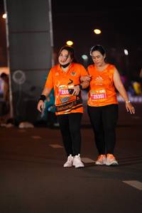 BIB: 266, 25351
                            <button type="button" onclick="openModal(21354034)" class="btn btn-primary btn-sm float-right btn-popup" data-toggle="modal" data-target=".modal-high-quality">
                        <i class="fas fa-shopping-cart"></i> Add to Cart
                    </button>
                                            <button type="button" onclick="isThisMe(21354034, true)" class="btn btn-success btn-sm float-right btn-popup btn-isme hidden" data-toggle="tooltip" data-placement="bottom" title="นี่คือรูปของคุณใช่ไหม คลิกที่นี่เพื่อเอาเข้าอัลบั้ม">
                        <i class="fas fa-plus"></i> Add to album
                    </button>
                    <button type="button" onclick="isThisMe(21354034, false)" class="btn btn-warning btn-sm float-right btn-popup btn-isnotme hidden">
                        <i class="fas fa-ban"></i> Remove from album
                    </button>