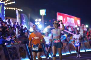 BIB: 100, 46920, 46014
                            <button type="button" onclick="openModal(21448964)" class="btn btn-primary btn-sm float-right btn-popup" data-toggle="modal" data-target=".modal-high-quality">
                        <i class="fas fa-shopping-cart"></i> Add to Cart
                    </button>
                                            <button type="button" onclick="isThisMe(21448964, true)" class="btn btn-success btn-sm float-right btn-popup btn-isme hidden" data-toggle="tooltip" data-placement="bottom" title="นี่คือรูปของคุณใช่ไหม คลิกที่นี่เพื่อเอาเข้าอัลบั้ม">
                        <i class="fas fa-plus"></i> Add to album
                    </button>
                    <button type="button" onclick="isThisMe(21448964, false)" class="btn btn-warning btn-sm float-right btn-popup btn-isnotme hidden">
                        <i class="fas fa-ban"></i> Remove from album
                    </button>
