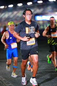 BIB: 20121, 23959, 21101
                            <button type="button" onclick="openModal(19906354)" class="btn btn-primary btn-sm float-right btn-popup" data-toggle="modal" data-target=".modal-high-quality">
                        <i class="fas fa-shopping-cart"></i> Add to Cart
                    </button>
                                            <button type="button" onclick="isThisMe(19906354, true)" class="btn btn-success btn-sm float-right btn-popup btn-isme hidden" data-toggle="tooltip" data-placement="bottom" title="นี่คือรูปของคุณใช่ไหม คลิกที่นี่เพื่อเอาเข้าอัลบั้ม">
                        <i class="fas fa-plus"></i> Add to album
                    </button>
                    <button type="button" onclick="isThisMe(19906354, false)" class="btn btn-warning btn-sm float-right btn-popup btn-isnotme hidden">
                        <i class="fas fa-ban"></i> Remove from album
                    </button>