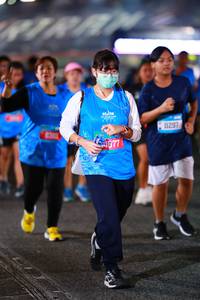 BIB: 2023, 4877, 11297
                            <button type="button" onclick="openModal(19936581)" class="btn btn-primary btn-sm float-right btn-popup" data-toggle="modal" data-target=".modal-high-quality">
                        <i class="fas fa-shopping-cart"></i> Add to Cart
                    </button>
                                            <button type="button" onclick="isThisMe(19936581, true)" class="btn btn-success btn-sm float-right btn-popup btn-isme hidden" data-toggle="tooltip" data-placement="bottom" title="นี่คือรูปของคุณใช่ไหม คลิกที่นี่เพื่อเอาเข้าอัลบั้ม">
                        <i class="fas fa-plus"></i> Add to album
                    </button>
                    <button type="button" onclick="isThisMe(19936581, false)" class="btn btn-warning btn-sm float-right btn-popup btn-isnotme hidden">
                        <i class="fas fa-ban"></i> Remove from album
                    </button>