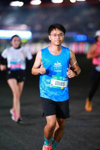 BIB: 10185
                            <button type="button" onclick="openModal(19903072)" class="btn btn-primary btn-sm float-right btn-popup" data-toggle="modal" data-target=".modal-high-quality">
                        <i class="fas fa-shopping-cart"></i> Add to Cart
                    </button>
                                            <button type="button" onclick="isThisMe(19903072, true)" class="btn btn-success btn-sm float-right btn-popup btn-isme hidden" data-toggle="tooltip" data-placement="bottom" title="นี่คือรูปของคุณใช่ไหม คลิกที่นี่เพื่อเอาเข้าอัลบั้ม">
                        <i class="fas fa-plus"></i> Add to album
                    </button>
                    <button type="button" onclick="isThisMe(19903072, false)" class="btn btn-warning btn-sm float-right btn-popup btn-isnotme hidden">
                        <i class="fas fa-ban"></i> Remove from album
                    </button>