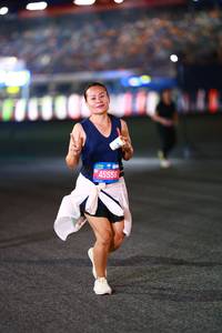 BIB: 45556
                            <button type="button" onclick="openModal(19899966)" class="btn btn-primary btn-sm float-right btn-popup" data-toggle="modal" data-target=".modal-high-quality">
                        <i class="fas fa-shopping-cart"></i> Add to Cart
                    </button>
                                            <button type="button" onclick="isThisMe(19899966, true)" class="btn btn-success btn-sm float-right btn-popup btn-isme hidden" data-toggle="tooltip" data-placement="bottom" title="นี่คือรูปของคุณใช่ไหม คลิกที่นี่เพื่อเอาเข้าอัลบั้ม">
                        <i class="fas fa-plus"></i> Add to album
                    </button>
                    <button type="button" onclick="isThisMe(19899966, false)" class="btn btn-warning btn-sm float-right btn-popup btn-isnotme hidden">
                        <i class="fas fa-ban"></i> Remove from album
                    </button>