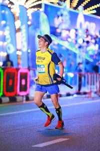 BIB: 0377
                            <button type="button" onclick="openModal(20166172)" class="btn btn-primary btn-sm float-right btn-popup" data-toggle="modal" data-target=".modal-high-quality">
                        <i class="fas fa-shopping-cart"></i> Add to Cart
                    </button>
                                            <button type="button" onclick="isThisMe(20166172, true)" class="btn btn-success btn-sm float-right btn-popup btn-isme hidden" data-toggle="tooltip" data-placement="bottom" title="นี่คือรูปของคุณใช่ไหม คลิกที่นี่เพื่อเอาเข้าอัลบั้ม">
                        <i class="fas fa-plus"></i> Add to album
                    </button>
                    <button type="button" onclick="isThisMe(20166172, false)" class="btn btn-warning btn-sm float-right btn-popup btn-isnotme hidden">
                        <i class="fas fa-ban"></i> Remove from album
                    </button>