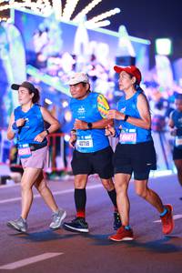 BIB: 6929, 40718, 45687
                            <button type="button" onclick="openModal(20165809)" class="btn btn-primary btn-sm float-right btn-popup" data-toggle="modal" data-target=".modal-high-quality">
                        <i class="fas fa-shopping-cart"></i> Add to Cart
                    </button>
                                            <button type="button" onclick="isThisMe(20165809, true)" class="btn btn-success btn-sm float-right btn-popup btn-isme hidden" data-toggle="tooltip" data-placement="bottom" title="นี่คือรูปของคุณใช่ไหม คลิกที่นี่เพื่อเอาเข้าอัลบั้ม">
                        <i class="fas fa-plus"></i> Add to album
                    </button>
                    <button type="button" onclick="isThisMe(20165809, false)" class="btn btn-warning btn-sm float-right btn-popup btn-isnotme hidden">
                        <i class="fas fa-ban"></i> Remove from album
                    </button>