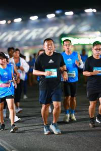 BIB: 93181, 10856
                            <button type="button" onclick="openModal(19924726)" class="btn btn-primary btn-sm float-right btn-popup" data-toggle="modal" data-target=".modal-high-quality">
                        <i class="fas fa-shopping-cart"></i> Add to Cart
                    </button>
                                            <button type="button" onclick="isThisMe(19924726, true)" class="btn btn-success btn-sm float-right btn-popup btn-isme hidden" data-toggle="tooltip" data-placement="bottom" title="นี่คือรูปของคุณใช่ไหม คลิกที่นี่เพื่อเอาเข้าอัลบั้ม">
                        <i class="fas fa-plus"></i> Add to album
                    </button>
                    <button type="button" onclick="isThisMe(19924726, false)" class="btn btn-warning btn-sm float-right btn-popup btn-isnotme hidden">
                        <i class="fas fa-ban"></i> Remove from album
                    </button>