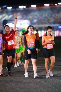 BIB: 61205, 26718, 25209
                            <button type="button" onclick="openModal(19880936)" class="btn btn-primary btn-sm float-right btn-popup" data-toggle="modal" data-target=".modal-high-quality">
                        <i class="fas fa-shopping-cart"></i> Add to Cart
                    </button>
                                            <button type="button" onclick="isThisMe(19880936, true)" class="btn btn-success btn-sm float-right btn-popup btn-isme hidden" data-toggle="tooltip" data-placement="bottom" title="นี่คือรูปของคุณใช่ไหม คลิกที่นี่เพื่อเอาเข้าอัลบั้ม">
                        <i class="fas fa-plus"></i> Add to album
                    </button>
                    <button type="button" onclick="isThisMe(19880936, false)" class="btn btn-warning btn-sm float-right btn-popup btn-isnotme hidden">
                        <i class="fas fa-ban"></i> Remove from album
                    </button>