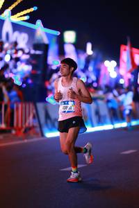 BIB: 408
                            <button type="button" onclick="openModal(20182696)" class="btn btn-primary btn-sm float-right btn-popup" data-toggle="modal" data-target=".modal-high-quality">
                        <i class="fas fa-shopping-cart"></i> Add to Cart
                    </button>
                                            <button type="button" onclick="isThisMe(20182696, true)" class="btn btn-success btn-sm float-right btn-popup btn-isme hidden" data-toggle="tooltip" data-placement="bottom" title="นี่คือรูปของคุณใช่ไหม คลิกที่นี่เพื่อเอาเข้าอัลบั้ม">
                        <i class="fas fa-plus"></i> Add to album
                    </button>
                    <button type="button" onclick="isThisMe(20182696, false)" class="btn btn-warning btn-sm float-right btn-popup btn-isnotme hidden">
                        <i class="fas fa-ban"></i> Remove from album
                    </button>