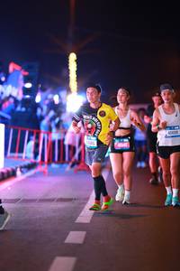 BIB: 1085, 45140, 40009
                            <button type="button" onclick="openModal(20030240)" class="btn btn-primary btn-sm float-right btn-popup" data-toggle="modal" data-target=".modal-high-quality">
                        <i class="fas fa-shopping-cart"></i> Add to Cart
                    </button>
                                            <button type="button" onclick="isThisMe(20030240, true)" class="btn btn-success btn-sm float-right btn-popup btn-isme hidden" data-toggle="tooltip" data-placement="bottom" title="นี่คือรูปของคุณใช่ไหม คลิกที่นี่เพื่อเอาเข้าอัลบั้ม">
                        <i class="fas fa-plus"></i> Add to album
                    </button>
                    <button type="button" onclick="isThisMe(20030240, false)" class="btn btn-warning btn-sm float-right btn-popup btn-isnotme hidden">
                        <i class="fas fa-ban"></i> Remove from album
                    </button>