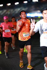 BIB: 107, 21573
                            <button type="button" onclick="openModal(19914617)" class="btn btn-primary btn-sm float-right btn-popup" data-toggle="modal" data-target=".modal-high-quality">
                        <i class="fas fa-shopping-cart"></i> Add to Cart
                    </button>
                                            <button type="button" onclick="isThisMe(19914617, true)" class="btn btn-success btn-sm float-right btn-popup btn-isme hidden" data-toggle="tooltip" data-placement="bottom" title="นี่คือรูปของคุณใช่ไหม คลิกที่นี่เพื่อเอาเข้าอัลบั้ม">
                        <i class="fas fa-plus"></i> Add to album
                    </button>
                    <button type="button" onclick="isThisMe(19914617, false)" class="btn btn-warning btn-sm float-right btn-popup btn-isnotme hidden">
                        <i class="fas fa-ban"></i> Remove from album
                    </button>
