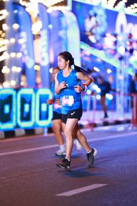 BIB: 900
                            <button type="button" onclick="openModal(20172856)" class="btn btn-primary btn-sm float-right btn-popup" data-toggle="modal" data-target=".modal-high-quality">
                        <i class="fas fa-shopping-cart"></i> Add to Cart
                    </button>
                                            <button type="button" onclick="isThisMe(20172856, true)" class="btn btn-success btn-sm float-right btn-popup btn-isme hidden" data-toggle="tooltip" data-placement="bottom" title="นี่คือรูปของคุณใช่ไหม คลิกที่นี่เพื่อเอาเข้าอัลบั้ม">
                        <i class="fas fa-plus"></i> Add to album
                    </button>
                    <button type="button" onclick="isThisMe(20172856, false)" class="btn btn-warning btn-sm float-right btn-popup btn-isnotme hidden">
                        <i class="fas fa-ban"></i> Remove from album
                    </button>