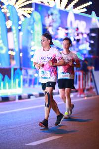 BIB: 010, 4199, 41489
                            <button type="button" onclick="openModal(20172496)" class="btn btn-primary btn-sm float-right btn-popup" data-toggle="modal" data-target=".modal-high-quality">
                        <i class="fas fa-shopping-cart"></i> Add to Cart
                    </button>
                                            <button type="button" onclick="isThisMe(20172496, true)" class="btn btn-success btn-sm float-right btn-popup btn-isme hidden" data-toggle="tooltip" data-placement="bottom" title="นี่คือรูปของคุณใช่ไหม คลิกที่นี่เพื่อเอาเข้าอัลบั้ม">
                        <i class="fas fa-plus"></i> Add to album
                    </button>
                    <button type="button" onclick="isThisMe(20172496, false)" class="btn btn-warning btn-sm float-right btn-popup btn-isnotme hidden">
                        <i class="fas fa-ban"></i> Remove from album
                    </button>