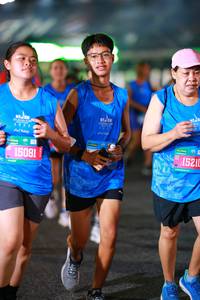 BIB: 1521, 805, 1308, 15081, 200
                            <button type="button" onclick="openModal(19936780)" class="btn btn-primary btn-sm float-right btn-popup" data-toggle="modal" data-target=".modal-high-quality">
                        <i class="fas fa-shopping-cart"></i> Add to Cart
                    </button>
                                            <button type="button" onclick="isThisMe(19936780, true)" class="btn btn-success btn-sm float-right btn-popup btn-isme hidden" data-toggle="tooltip" data-placement="bottom" title="นี่คือรูปของคุณใช่ไหม คลิกที่นี่เพื่อเอาเข้าอัลบั้ม">
                        <i class="fas fa-plus"></i> Add to album
                    </button>
                    <button type="button" onclick="isThisMe(19936780, false)" class="btn btn-warning btn-sm float-right btn-popup btn-isnotme hidden">
                        <i class="fas fa-ban"></i> Remove from album
                    </button>