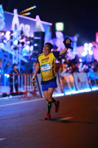 BIB: 40377
                            <button type="button" onclick="openModal(20166090)" class="btn btn-primary btn-sm float-right btn-popup" data-toggle="modal" data-target=".modal-high-quality">
                        <i class="fas fa-shopping-cart"></i> Add to Cart
                    </button>
                                            <button type="button" onclick="isThisMe(20166090, true)" class="btn btn-success btn-sm float-right btn-popup btn-isme hidden" data-toggle="tooltip" data-placement="bottom" title="นี่คือรูปของคุณใช่ไหม คลิกที่นี่เพื่อเอาเข้าอัลบั้ม">
                        <i class="fas fa-plus"></i> Add to album
                    </button>
                    <button type="button" onclick="isThisMe(20166090, false)" class="btn btn-warning btn-sm float-right btn-popup btn-isnotme hidden">
                        <i class="fas fa-ban"></i> Remove from album
                    </button>