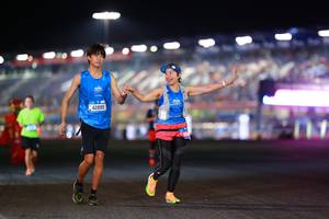 BIB: 42895
                            <button type="button" onclick="openModal(19900833)" class="btn btn-primary btn-sm float-right btn-popup" data-toggle="modal" data-target=".modal-high-quality">
                        <i class="fas fa-shopping-cart"></i> Add to Cart
                    </button>
                                            <button type="button" onclick="isThisMe(19900833, true)" class="btn btn-success btn-sm float-right btn-popup btn-isme hidden" data-toggle="tooltip" data-placement="bottom" title="นี่คือรูปของคุณใช่ไหม คลิกที่นี่เพื่อเอาเข้าอัลบั้ม">
                        <i class="fas fa-plus"></i> Add to album
                    </button>
                    <button type="button" onclick="isThisMe(19900833, false)" class="btn btn-warning btn-sm float-right btn-popup btn-isnotme hidden">
                        <i class="fas fa-ban"></i> Remove from album
                    </button>