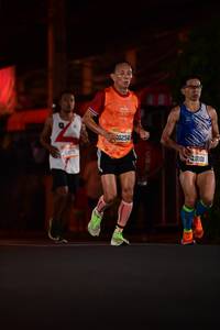 BIB: 23079, 0254, 20101
                            <button type="button" onclick="openModal(21087542)" class="btn btn-primary btn-sm float-right btn-popup" data-toggle="modal" data-target=".modal-high-quality">
                        <i class="fas fa-shopping-cart"></i> Add to Cart
                    </button>
                                            <button type="button" onclick="isThisMe(21087542, true)" class="btn btn-success btn-sm float-right btn-popup btn-isme hidden" data-toggle="tooltip" data-placement="bottom" title="นี่คือรูปของคุณใช่ไหม คลิกที่นี่เพื่อเอาเข้าอัลบั้ม">
                        <i class="fas fa-plus"></i> Add to album
                    </button>
                    <button type="button" onclick="isThisMe(21087542, false)" class="btn btn-warning btn-sm float-right btn-popup btn-isnotme hidden">
                        <i class="fas fa-ban"></i> Remove from album
                    </button>