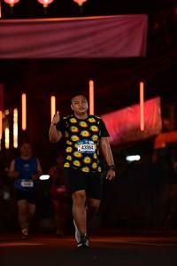 BIB: 110, 43984
                            <button type="button" onclick="openModal(21289678)" class="btn btn-primary btn-sm float-right btn-popup" data-toggle="modal" data-target=".modal-high-quality">
                        <i class="fas fa-shopping-cart"></i> Add to Cart
                    </button>
                                            <button type="button" onclick="isThisMe(21289678, true)" class="btn btn-success btn-sm float-right btn-popup btn-isme hidden" data-toggle="tooltip" data-placement="bottom" title="นี่คือรูปของคุณใช่ไหม คลิกที่นี่เพื่อเอาเข้าอัลบั้ม">
                        <i class="fas fa-plus"></i> Add to album
                    </button>
                    <button type="button" onclick="isThisMe(21289678, false)" class="btn btn-warning btn-sm float-right btn-popup btn-isnotme hidden">
                        <i class="fas fa-ban"></i> Remove from album
                    </button>
