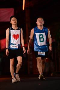 BIB: 42088, 83417
                            <button type="button" onclick="openModal(21286660)" class="btn btn-primary btn-sm float-right btn-popup" data-toggle="modal" data-target=".modal-high-quality">
                        <i class="fas fa-shopping-cart"></i> Add to Cart
                    </button>
                                            <button type="button" onclick="isThisMe(21286660, true)" class="btn btn-success btn-sm float-right btn-popup btn-isme hidden" data-toggle="tooltip" data-placement="bottom" title="นี่คือรูปของคุณใช่ไหม คลิกที่นี่เพื่อเอาเข้าอัลบั้ม">
                        <i class="fas fa-plus"></i> Add to album
                    </button>
                    <button type="button" onclick="isThisMe(21286660, false)" class="btn btn-warning btn-sm float-right btn-popup btn-isnotme hidden">
                        <i class="fas fa-ban"></i> Remove from album
                    </button>