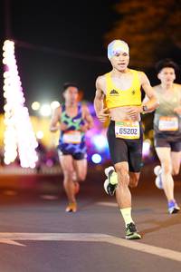 BIB: 65202
                            <button type="button" onclick="openModal(20766330)" class="btn btn-primary btn-sm float-right btn-popup" data-toggle="modal" data-target=".modal-high-quality">
                        <i class="fas fa-shopping-cart"></i> Add to Cart
                    </button>
                                            <button type="button" onclick="isThisMe(20766330, true)" class="btn btn-success btn-sm float-right btn-popup btn-isme hidden" data-toggle="tooltip" data-placement="bottom" title="นี่คือรูปของคุณใช่ไหม คลิกที่นี่เพื่อเอาเข้าอัลบั้ม">
                        <i class="fas fa-plus"></i> Add to album
                    </button>
                    <button type="button" onclick="isThisMe(20766330, false)" class="btn btn-warning btn-sm float-right btn-popup btn-isnotme hidden">
                        <i class="fas fa-ban"></i> Remove from album
                    </button>