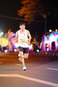 BIB: 20105
                            <button type="button" onclick="openModal(20747959)" class="btn btn-primary btn-sm float-right btn-popup" data-toggle="modal" data-target=".modal-high-quality">
                        <i class="fas fa-shopping-cart"></i> Add to Cart
                    </button>
                                            <button type="button" onclick="isThisMe(20747959, true)" class="btn btn-success btn-sm float-right btn-popup btn-isme hidden" data-toggle="tooltip" data-placement="bottom" title="นี่คือรูปของคุณใช่ไหม คลิกที่นี่เพื่อเอาเข้าอัลบั้ม">
                        <i class="fas fa-plus"></i> Add to album
                    </button>
                    <button type="button" onclick="isThisMe(20747959, false)" class="btn btn-warning btn-sm float-right btn-popup btn-isnotme hidden">
                        <i class="fas fa-ban"></i> Remove from album
                    </button>