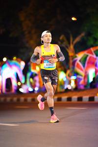 BIB: 40800
                            <button type="button" onclick="openModal(20722093)" class="btn btn-primary btn-sm float-right btn-popup" data-toggle="modal" data-target=".modal-high-quality">
                        <i class="fas fa-shopping-cart"></i> Add to Cart
                    </button>
                                            <button type="button" onclick="isThisMe(20722093, true)" class="btn btn-success btn-sm float-right btn-popup btn-isme hidden" data-toggle="tooltip" data-placement="bottom" title="นี่คือรูปของคุณใช่ไหม คลิกที่นี่เพื่อเอาเข้าอัลบั้ม">
                        <i class="fas fa-plus"></i> Add to album
                    </button>
                    <button type="button" onclick="isThisMe(20722093, false)" class="btn btn-warning btn-sm float-right btn-popup btn-isnotme hidden">
                        <i class="fas fa-ban"></i> Remove from album
                    </button>
