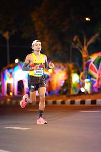 BIB: 40800
                            <button type="button" onclick="openModal(20721960)" class="btn btn-primary btn-sm float-right btn-popup" data-toggle="modal" data-target=".modal-high-quality">
                        <i class="fas fa-shopping-cart"></i> Add to Cart
                    </button>
                                            <button type="button" onclick="isThisMe(20721960, true)" class="btn btn-success btn-sm float-right btn-popup btn-isme hidden" data-toggle="tooltip" data-placement="bottom" title="นี่คือรูปของคุณใช่ไหม คลิกที่นี่เพื่อเอาเข้าอัลบั้ม">
                        <i class="fas fa-plus"></i> Add to album
                    </button>
                    <button type="button" onclick="isThisMe(20721960, false)" class="btn btn-warning btn-sm float-right btn-popup btn-isnotme hidden">
                        <i class="fas fa-ban"></i> Remove from album
                    </button>