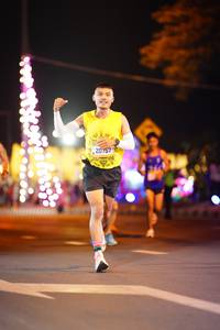 BIB: 20757, 000000
                            <button type="button" onclick="openModal(20406096)" class="btn btn-primary btn-sm float-right btn-popup" data-toggle="modal" data-target=".modal-high-quality">
                        <i class="fas fa-shopping-cart"></i> Add to Cart
                    </button>
                                            <button type="button" onclick="isThisMe(20406096, true)" class="btn btn-success btn-sm float-right btn-popup btn-isme hidden" data-toggle="tooltip" data-placement="bottom" title="นี่คือรูปของคุณใช่ไหม คลิกที่นี่เพื่อเอาเข้าอัลบั้ม">
                        <i class="fas fa-plus"></i> Add to album
                    </button>
                    <button type="button" onclick="isThisMe(20406096, false)" class="btn btn-warning btn-sm float-right btn-popup btn-isnotme hidden">
                        <i class="fas fa-ban"></i> Remove from album
                    </button>
