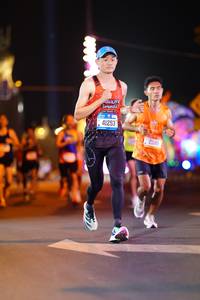 BIB: 41253, 21149
                            <button type="button" onclick="openModal(20500038)" class="btn btn-primary btn-sm float-right btn-popup" data-toggle="modal" data-target=".modal-high-quality">
                        <i class="fas fa-shopping-cart"></i> Add to Cart
                    </button>
                                            <button type="button" onclick="isThisMe(20500038, true)" class="btn btn-success btn-sm float-right btn-popup btn-isme hidden" data-toggle="tooltip" data-placement="bottom" title="นี่คือรูปของคุณใช่ไหม คลิกที่นี่เพื่อเอาเข้าอัลบั้ม">
                        <i class="fas fa-plus"></i> Add to album
                    </button>
                    <button type="button" onclick="isThisMe(20500038, false)" class="btn btn-warning btn-sm float-right btn-popup btn-isnotme hidden">
                        <i class="fas fa-ban"></i> Remove from album
                    </button>