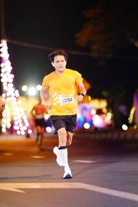 BIB: 23704
                            <button type="button" onclick="openModal(20478346)" class="btn btn-primary btn-sm float-right btn-popup" data-toggle="modal" data-target=".modal-high-quality">
                        <i class="fas fa-shopping-cart"></i> Add to Cart
                    </button>
                                            <button type="button" onclick="isThisMe(20478346, true)" class="btn btn-success btn-sm float-right btn-popup btn-isme hidden" data-toggle="tooltip" data-placement="bottom" title="นี่คือรูปของคุณใช่ไหม คลิกที่นี่เพื่อเอาเข้าอัลบั้ม">
                        <i class="fas fa-plus"></i> Add to album
                    </button>
                    <button type="button" onclick="isThisMe(20478346, false)" class="btn btn-warning btn-sm float-right btn-popup btn-isnotme hidden">
                        <i class="fas fa-ban"></i> Remove from album
                    </button>
