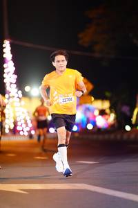 BIB: 80000, 23704
                            <button type="button" onclick="openModal(20478213)" class="btn btn-primary btn-sm float-right btn-popup" data-toggle="modal" data-target=".modal-high-quality">
                        <i class="fas fa-shopping-cart"></i> Add to Cart
                    </button>
                                            <button type="button" onclick="isThisMe(20478213, true)" class="btn btn-success btn-sm float-right btn-popup btn-isme hidden" data-toggle="tooltip" data-placement="bottom" title="นี่คือรูปของคุณใช่ไหม คลิกที่นี่เพื่อเอาเข้าอัลบั้ม">
                        <i class="fas fa-plus"></i> Add to album
                    </button>
                    <button type="button" onclick="isThisMe(20478213, false)" class="btn btn-warning btn-sm float-right btn-popup btn-isnotme hidden">
                        <i class="fas fa-ban"></i> Remove from album
                    </button>